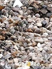 15 pictures - Blonde in denim jeans pisses outside in the wind