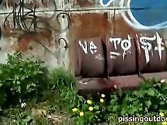 10 movies - Chairs pissed over