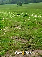 15 pictures - Lexi Dona pisses in the middle of a field